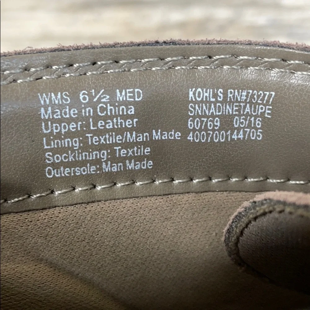 Sonoma suede platform 6.5 med